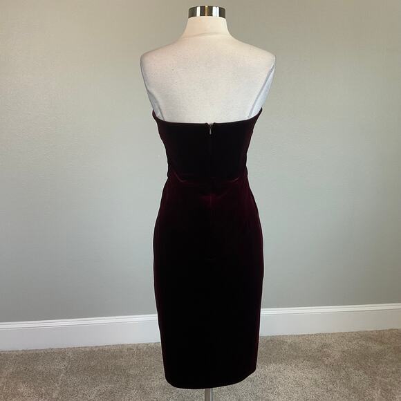 Betsy & Adam Women's Cocktail Dress Size 4 Burgundy Red Velvet Strapless Sheath - Picture 2 of 14